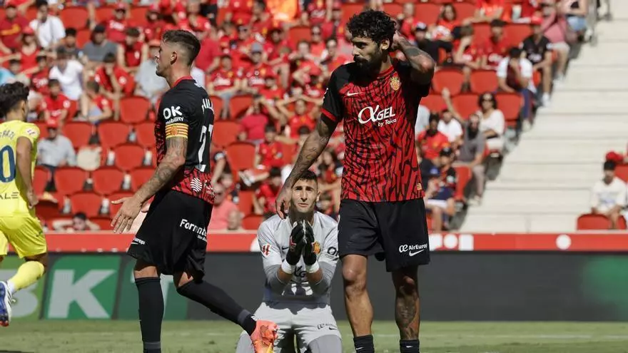 El Mallorca tira por la borda un punto en el 94
