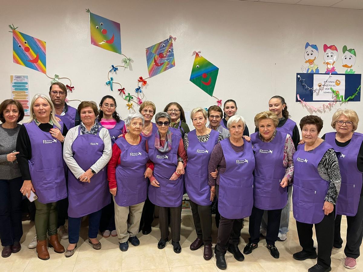 Los voluntarios de El Palomar comparten tiempo y cercanía para acompañar a mujeres en situación de vulnerabilidad día a día.