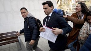 González Amador aporta documents per rebatre la facturació falsa