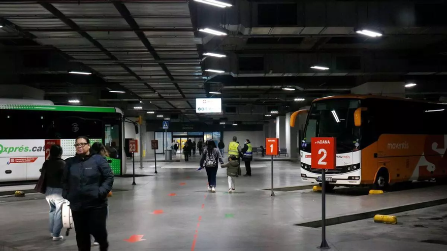 Territori reforça la línia de bus exprés que enllaça Girona, Torroella i l'Estartit a partir de l’1 de juliol