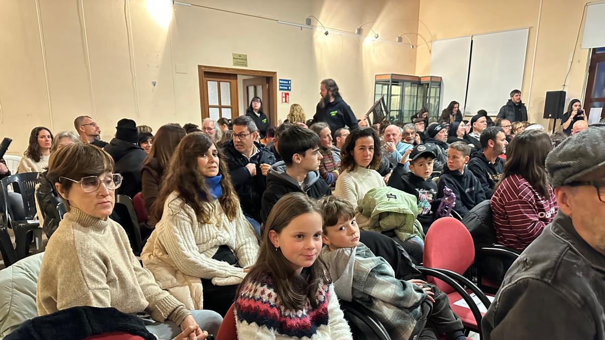 EN IMÁGENES: La presentación del documental que habla desde lo íntimo del Festival Unirock de Puerto de Vega