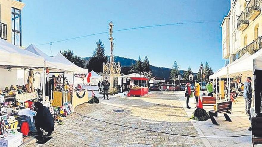 Feira de Artesanía de Nadal en Covelo, o pasado ano 2024.   | // D.P