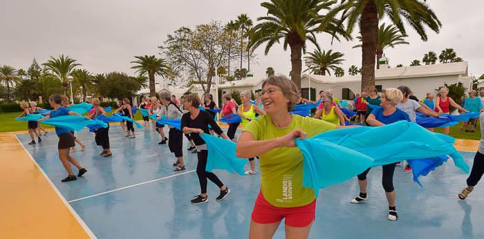 Gimnastas daneses del Festival Blume