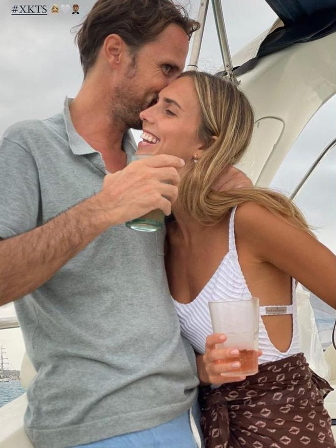 La pareja cuenta las horas desde Ibiza para pasar por el altar.