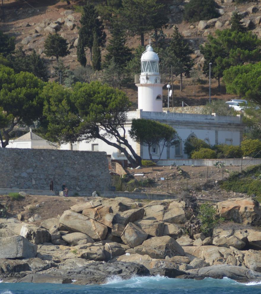 Quins són els cinc monuments més &quot;bonics&quot; de l&#039;Alt Empordà?