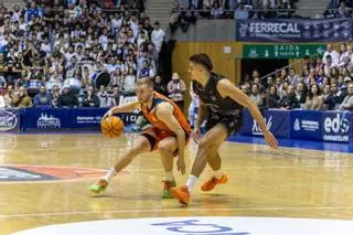 Leyma Básquet Coruña - Monbus Obradoiro: Horario y dónde ver en TV y online el derbi de la jornada 27 de Primera FEB