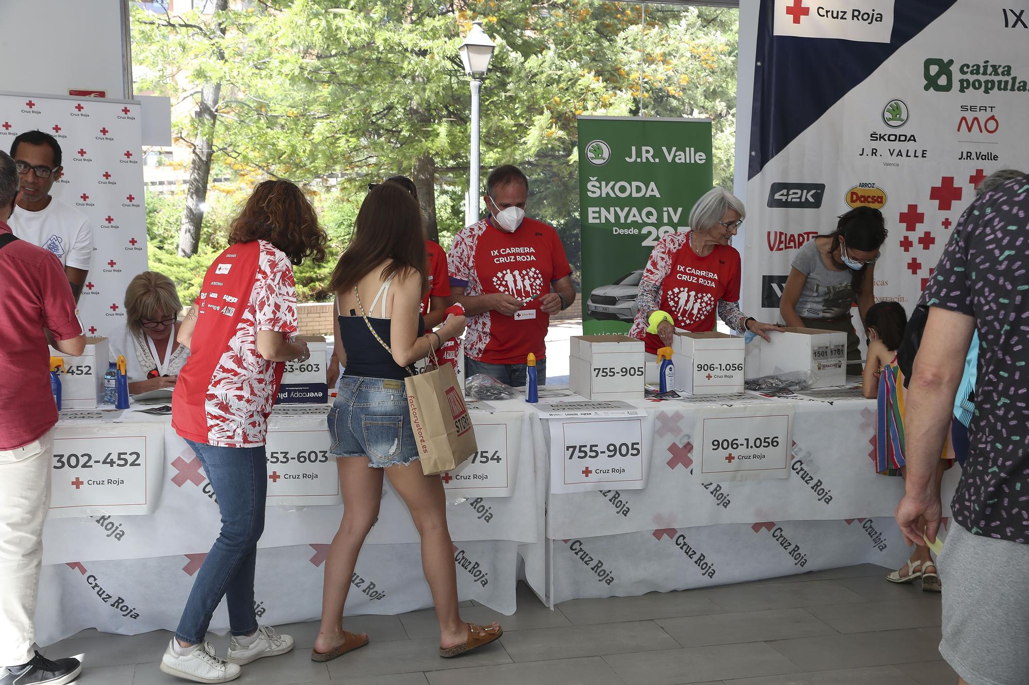 Abre la Feria del Corredor de la 9ª Carrera Cruz Roja