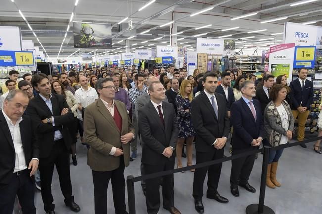 Inauguración oficial de Decathlon en Tamaraceite