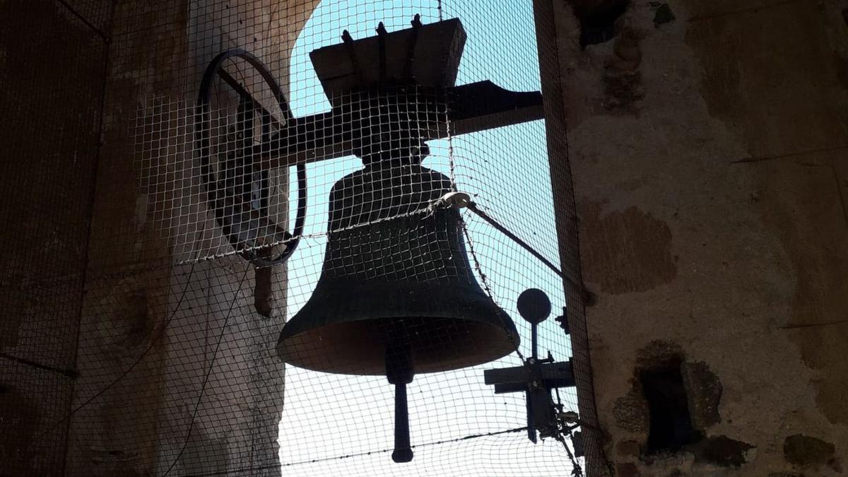 El campanar de Sant Martí de Calonge.  | XAVIER PALET