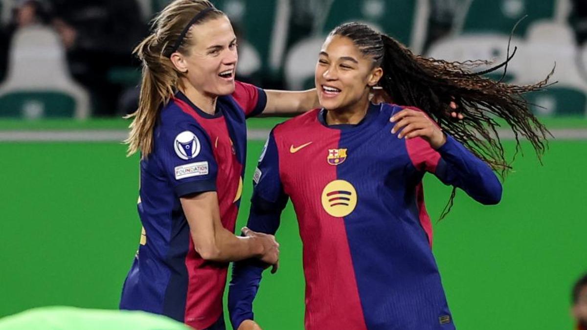 Sydney Schertenleib celebra su gol en la UEFA Women's Champions League frente al Wolfsburg