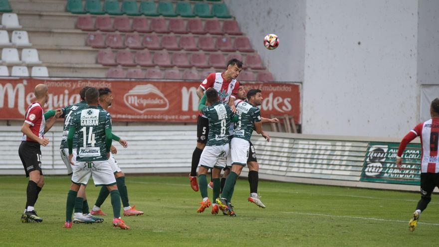 Bolo, jugador del Zamora CF: &quot;Estoy más contento por el trabajo del equipo que por el gol&quot;