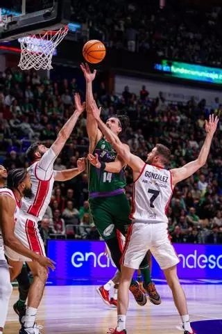 Fotos del partido de la ACB 2025 - 2026: Unicaja - Zaragoza