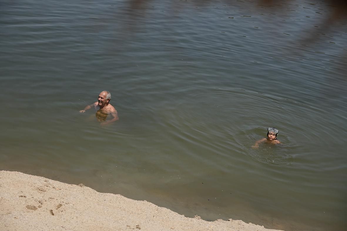 Abre la temporada de baño en la playa de La Breña