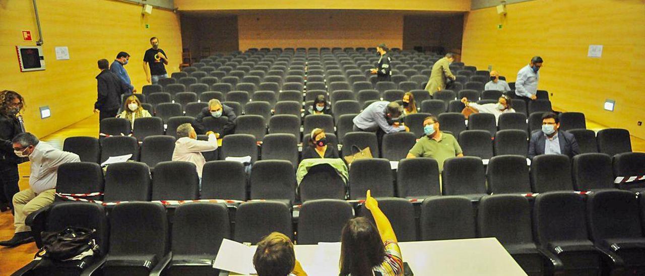 Pleno de la Mancomunidade de O Salnés celebrado ayer en A Xuventude.