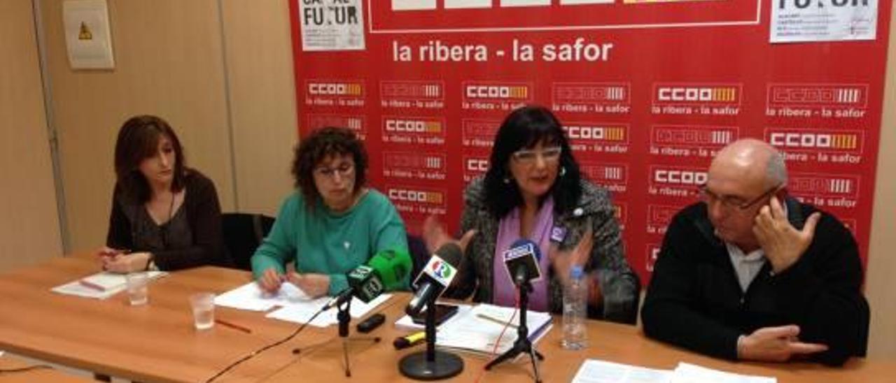 Las mujeres de la Safor cobran menos y tienen más difícil trabajar