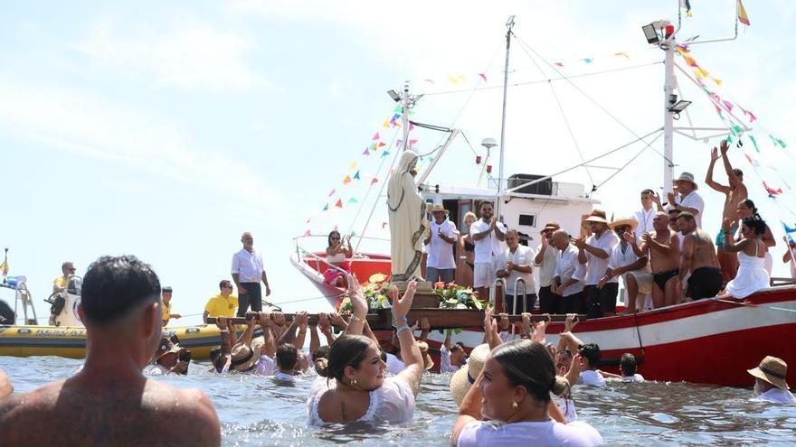 FOTOS: Romería barquera de El Médano