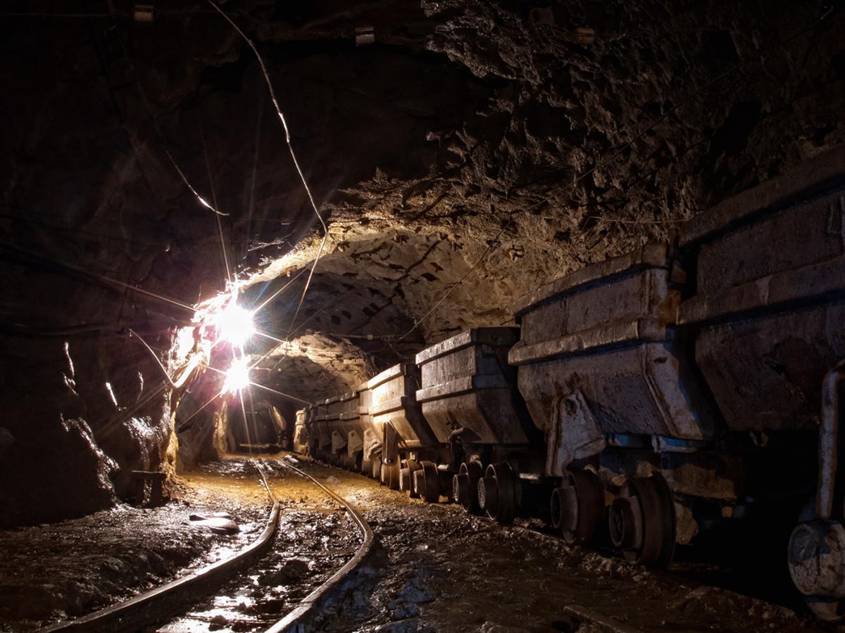 Mor un dels miners atrapats després d’una explosió a la Xina