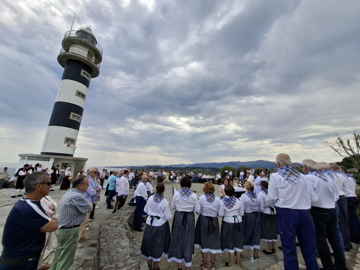 En imágenes: Coaña celebra en Ortiguera su "Día del Mar" más emotivo