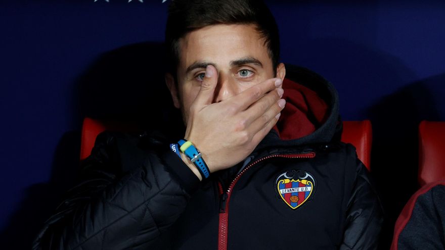 Alessio: "Es un penalti como una casa"