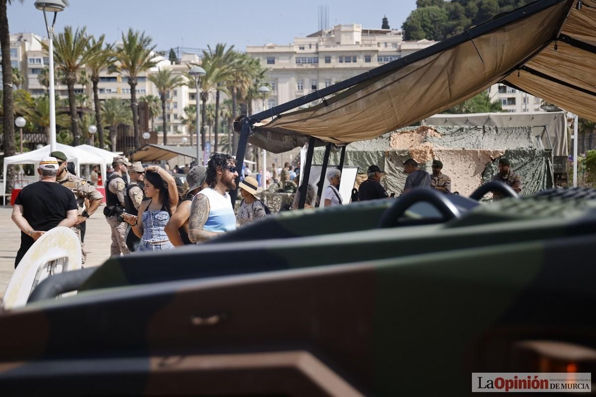 Las mejores imágenes del Día de las Fuerzas Armadas en Cartagena