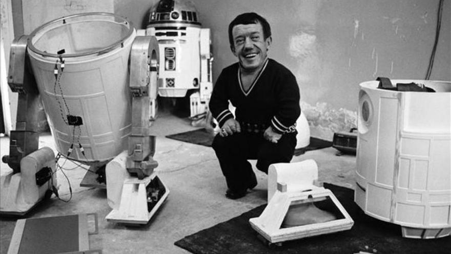 Fallece Kenny Baker, el carismático R2-D2 de &#039;Star wars&#039;