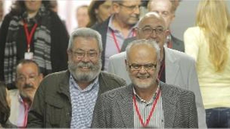 Cándido Méndez y Conrado Hernández, ayer, en el acto de clausura del congreso.