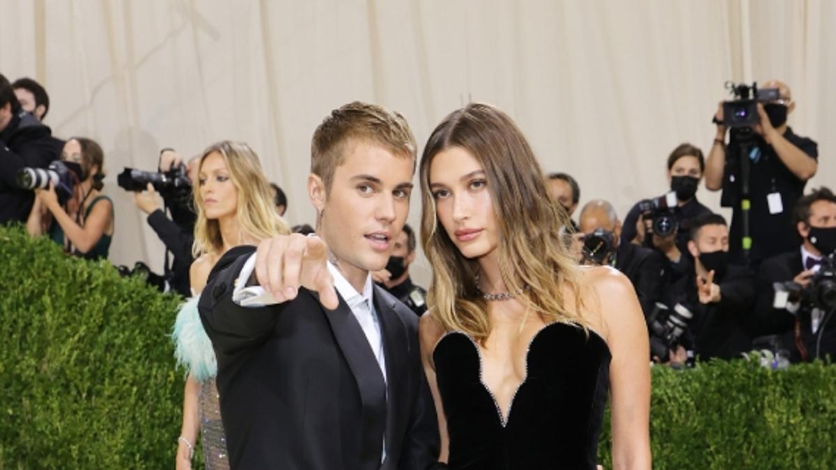 Hailey y Justin Bieber en la Gala MET 2021