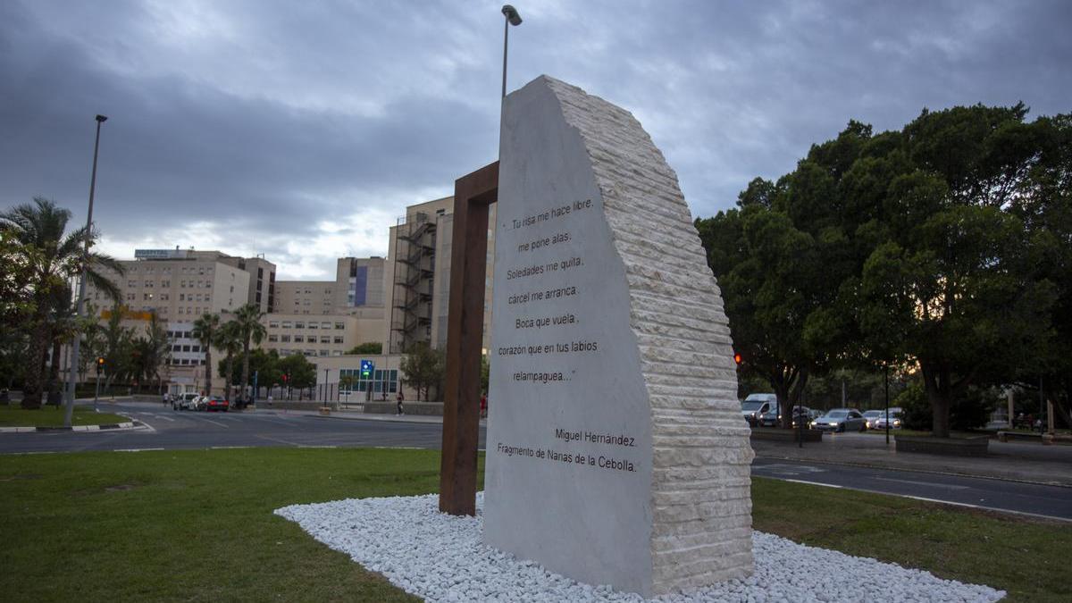 El monumento del covid, este jueves, en su actual ubicación