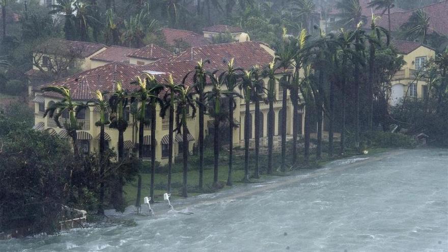 &#039;Irma&#039; deja atrás Florida con menos devastación de lo esperado