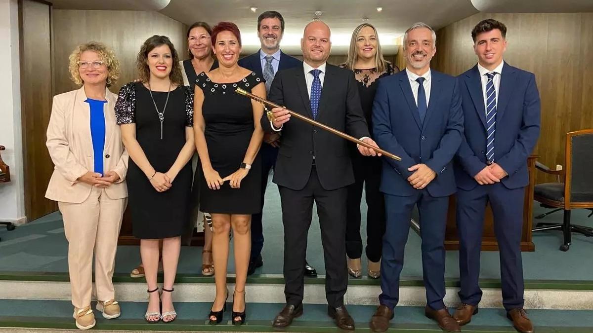 El alcalde y los concejales del PP