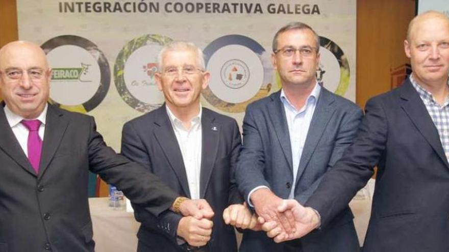 Pablo Costoya (Melisanto), José Montes (Feiraco), José Blanco (Irmandiños) y José Castro (Xallas).