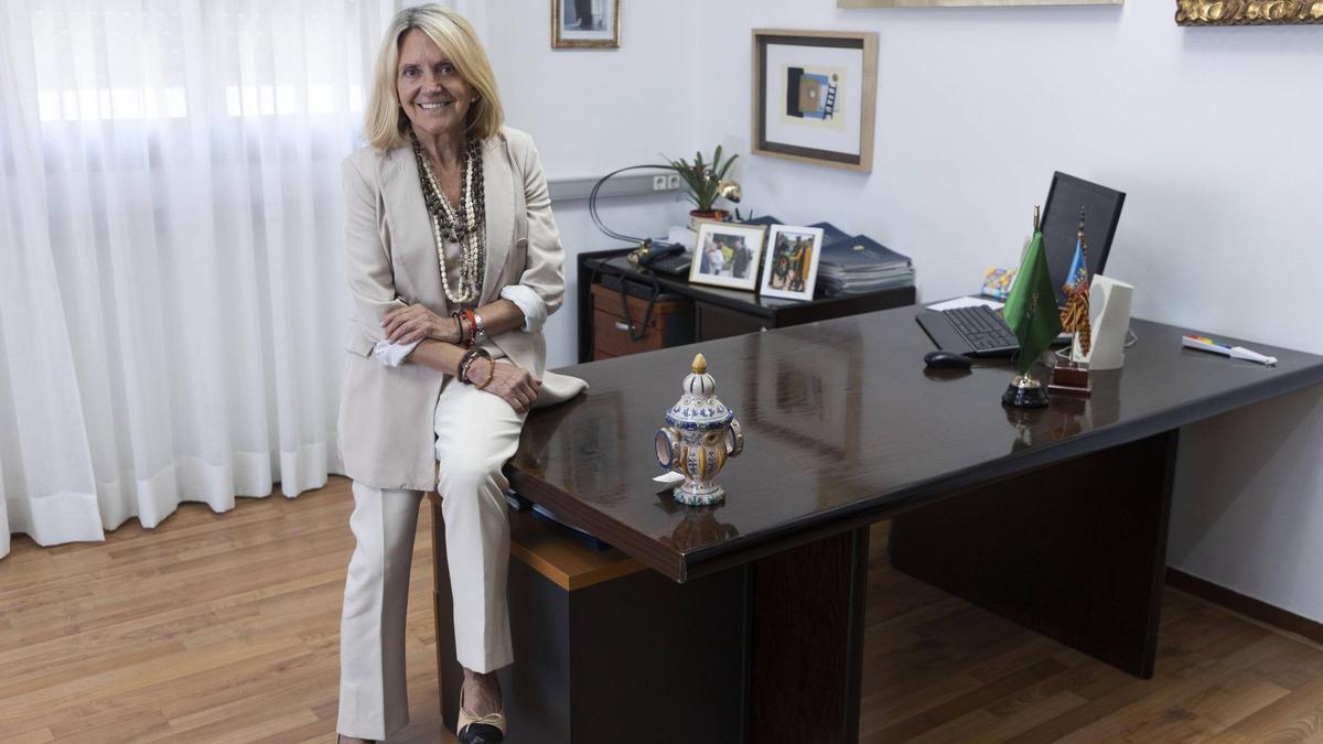 Elia Verdevío, en el despacho del Ayuntamiento de Bétera.