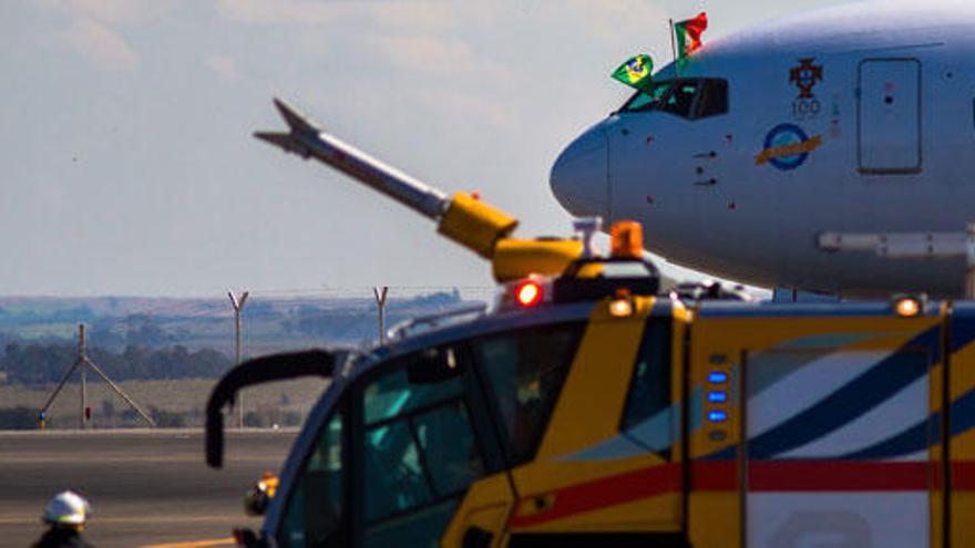 Los trabajadores del aeropuerto de Brasil están de huelga.