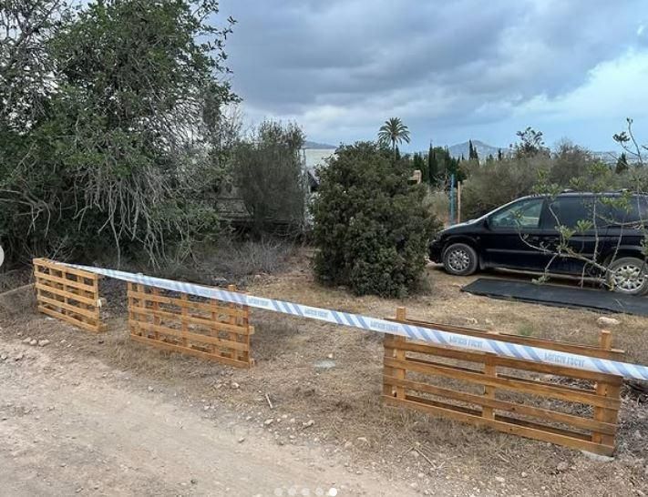 Galería: Nueva actuación de la Policía Local de Ibiza contra los asentamientos en Ibiza