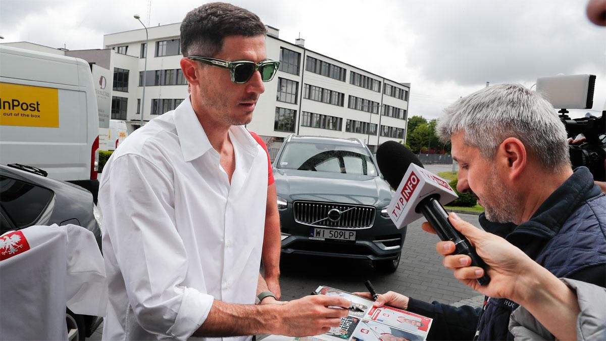 Robert Lewandowski, durante una concentración en Polonia