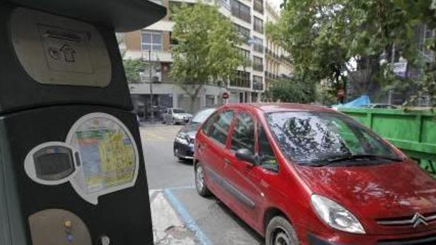 El estacionamiento regulado es más caro en València.