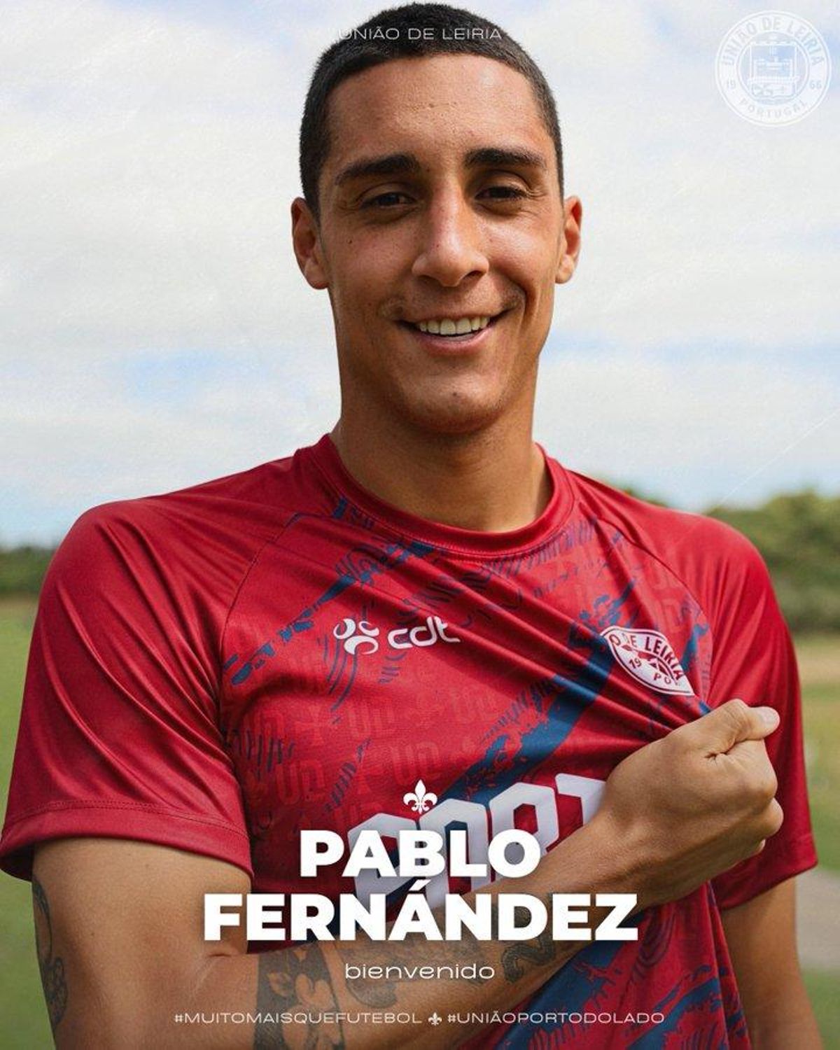 Pablo Fernández, con la camiseta de su nuevo equipo.