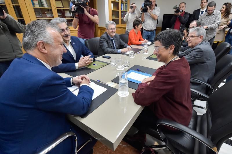 25-01-2020 LAS PALMAS DE GRAN CANARIA. Angel Víctor Torres, presidente de Canarias, recibe a la ministra de Asuntos Exteriores, Unión Europea y Cooperación, Aránzazu González Kaya  | 25/01/2020 | Fotógrafo: Andrés Cruz