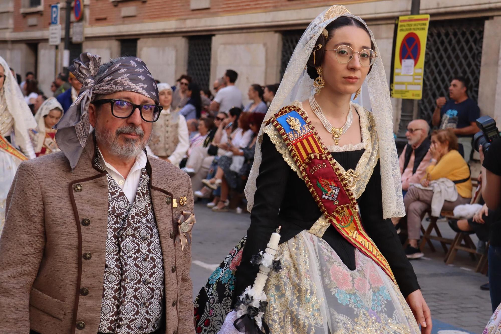 Comisiones de falla en la Procesión de la Virgen (4/5)