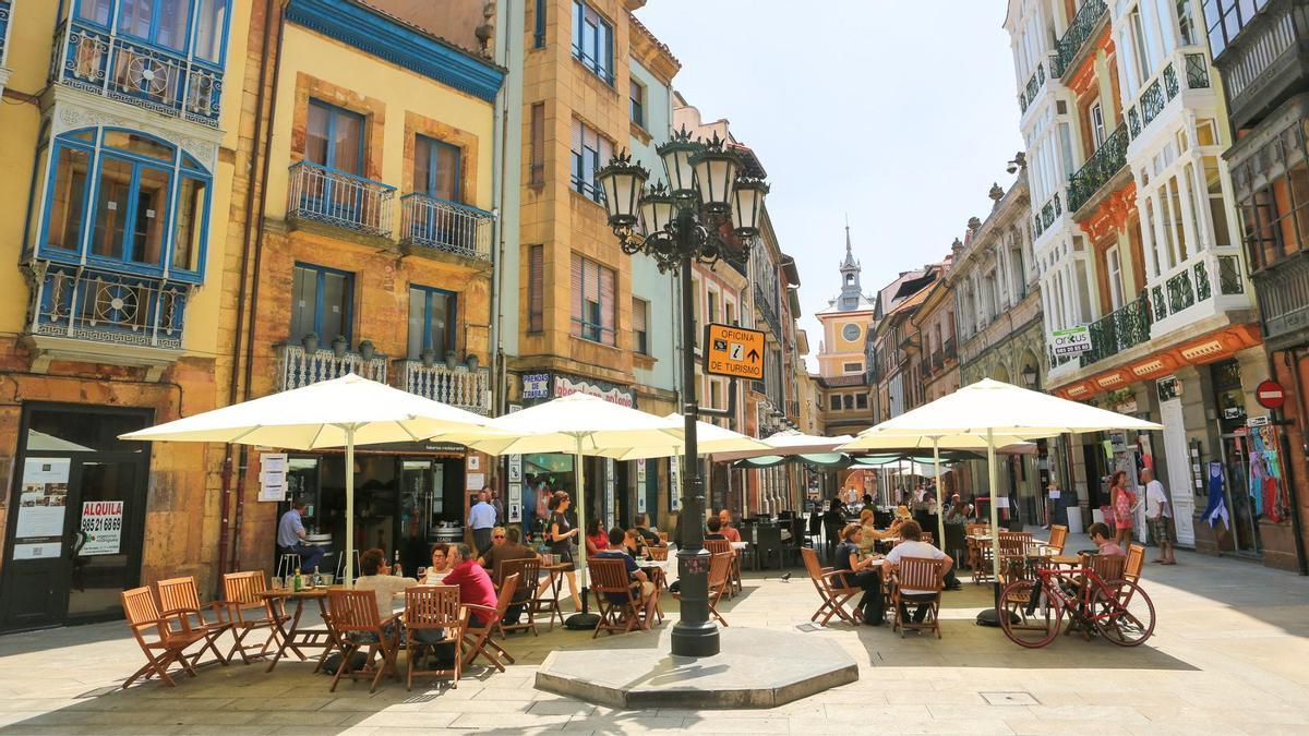 La calle de Asturias en la que mejor se come.