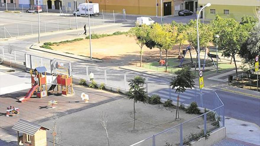 Mejoran la conexión de la zona del Madrigal con la apertura de un vial