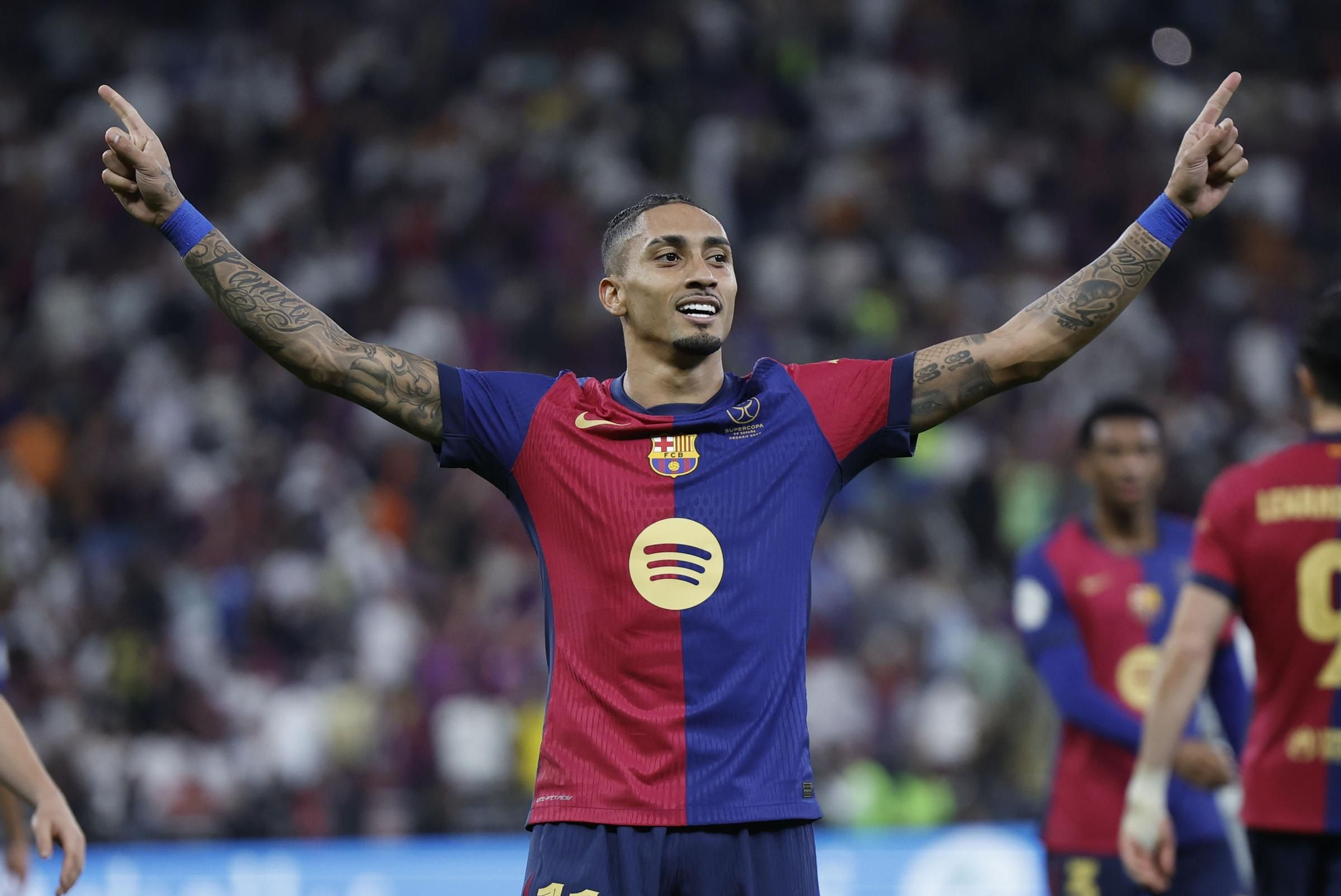 Raphinha, elegido mejor jugador de la final de la Supercopa de España