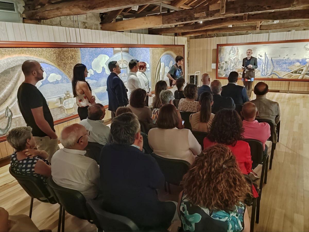 La inauguración de los espacios rehabilitados del Museo Massó de Bueu