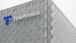 Telefónica prepara tres ERE para hasta 5.100 trabajadores mayores de 55 años en España