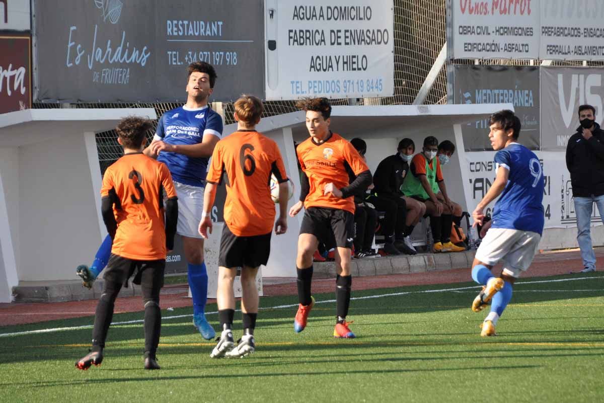 Imágenes de la jornada de fútbol base (17/18 abril)