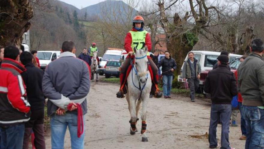 El Raid de la Reconquista, en Corao Excursión a Cantabria los días 17 y 18