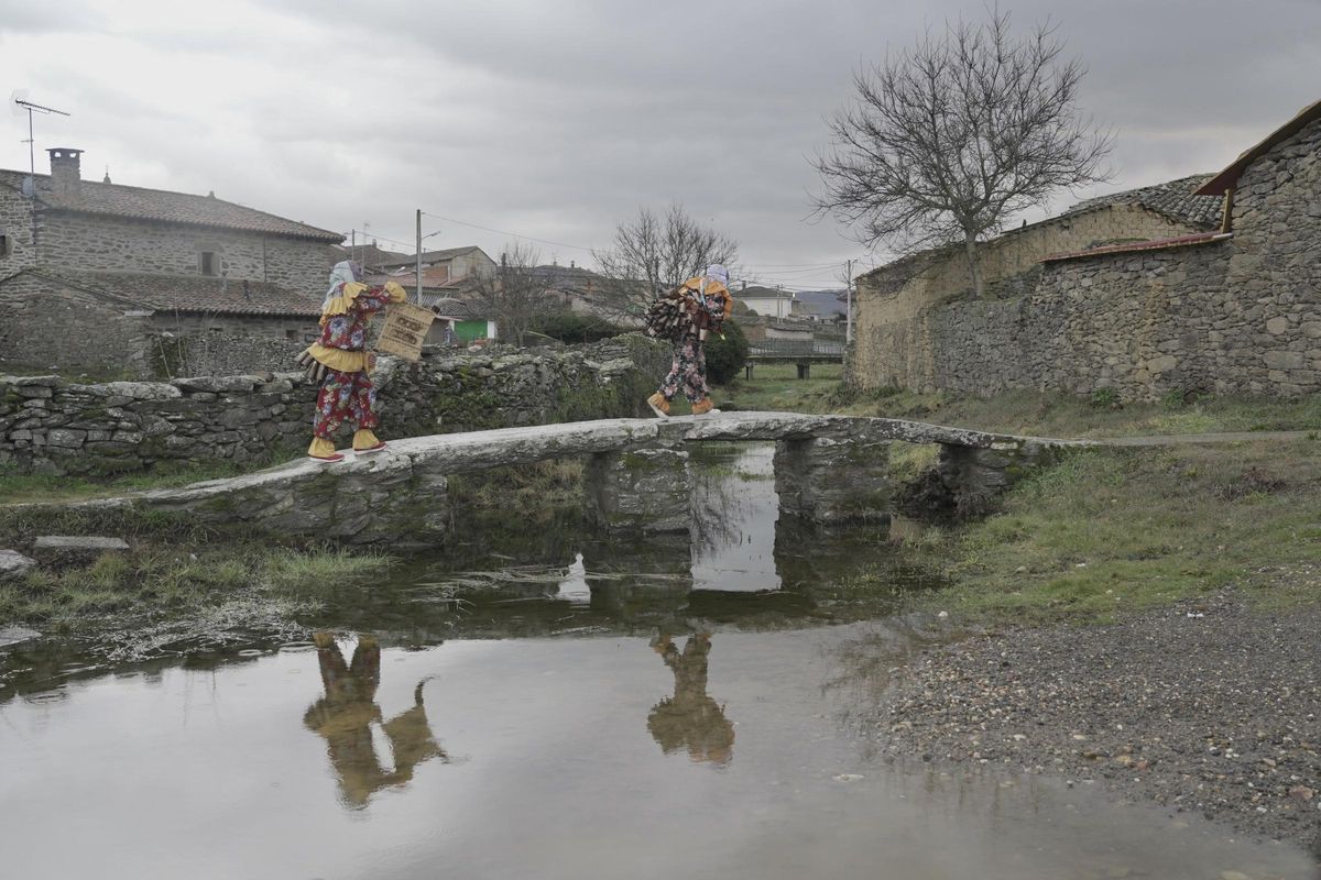 GALERIA | Martes de Carnaval en Villanueva de Valrojo