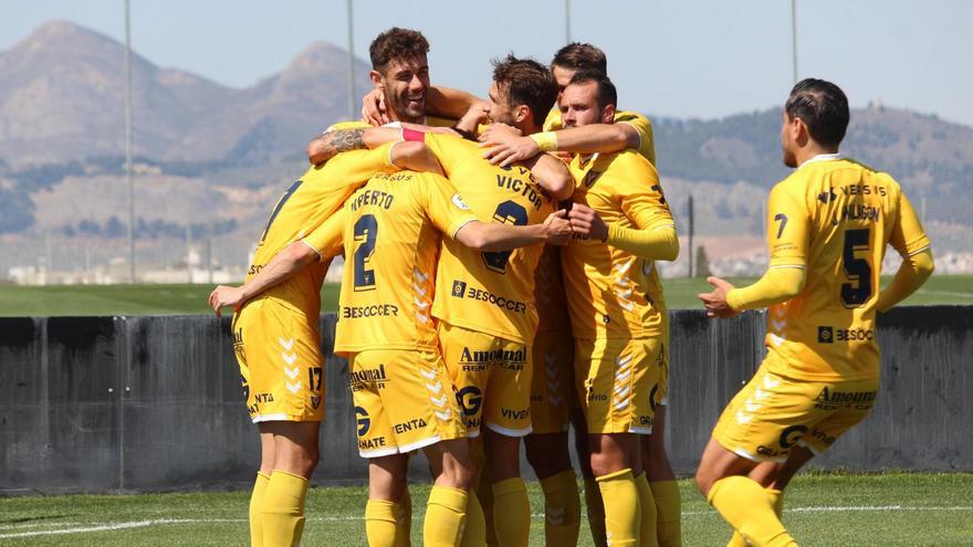 El UCAM celebra el gol de Liberto.