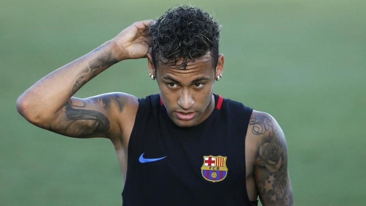 Neymar, en un entrenamiento del Barça en Miami.