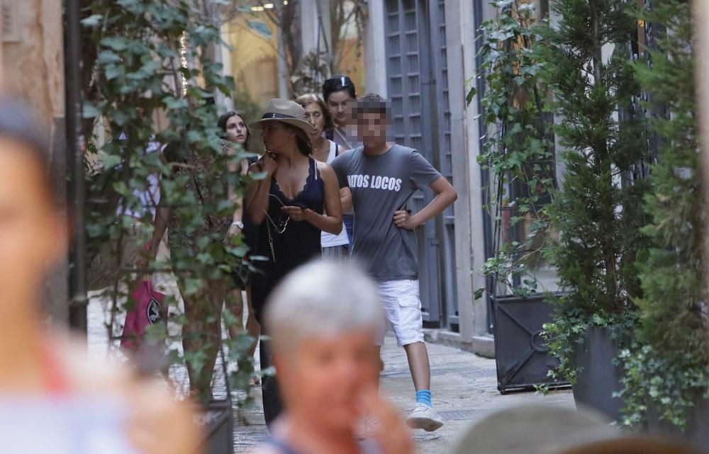 Eva Longoria besichtigt Palma de Mallorca